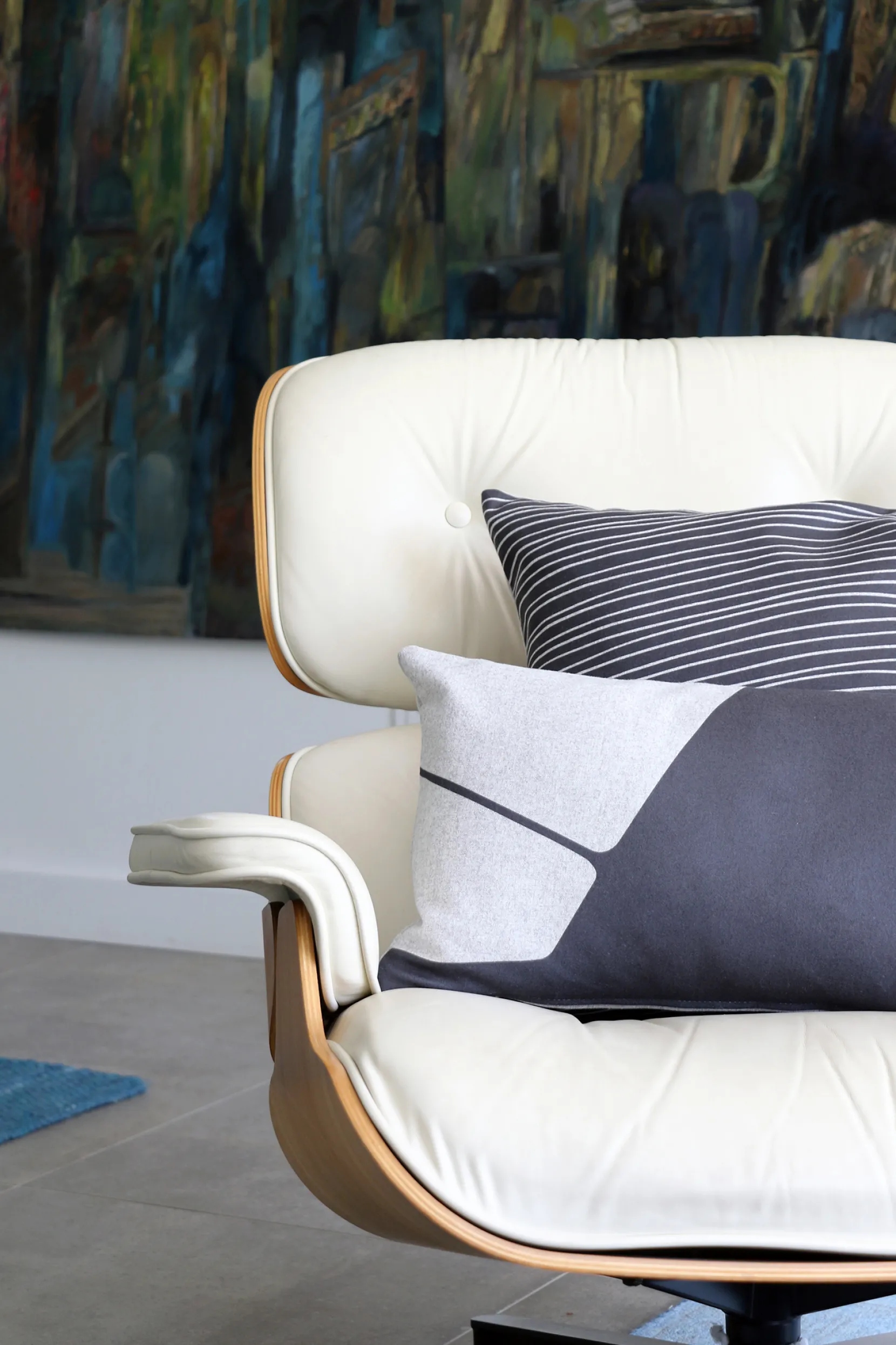 Boketto Charcoal Black Throw Pillow 12x19