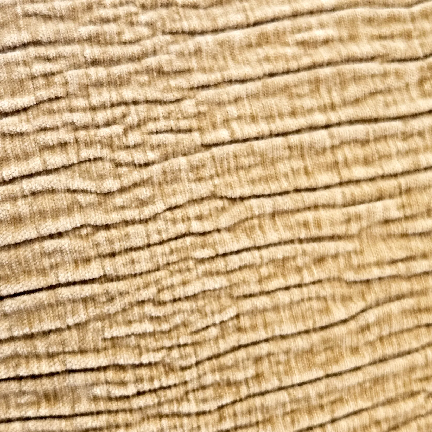 Loloi Gold Textured Throw Pillow 22x22
